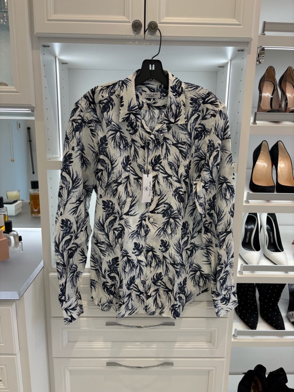 Todd Snyder Navy Palm-Print Linen Shirt on Cream